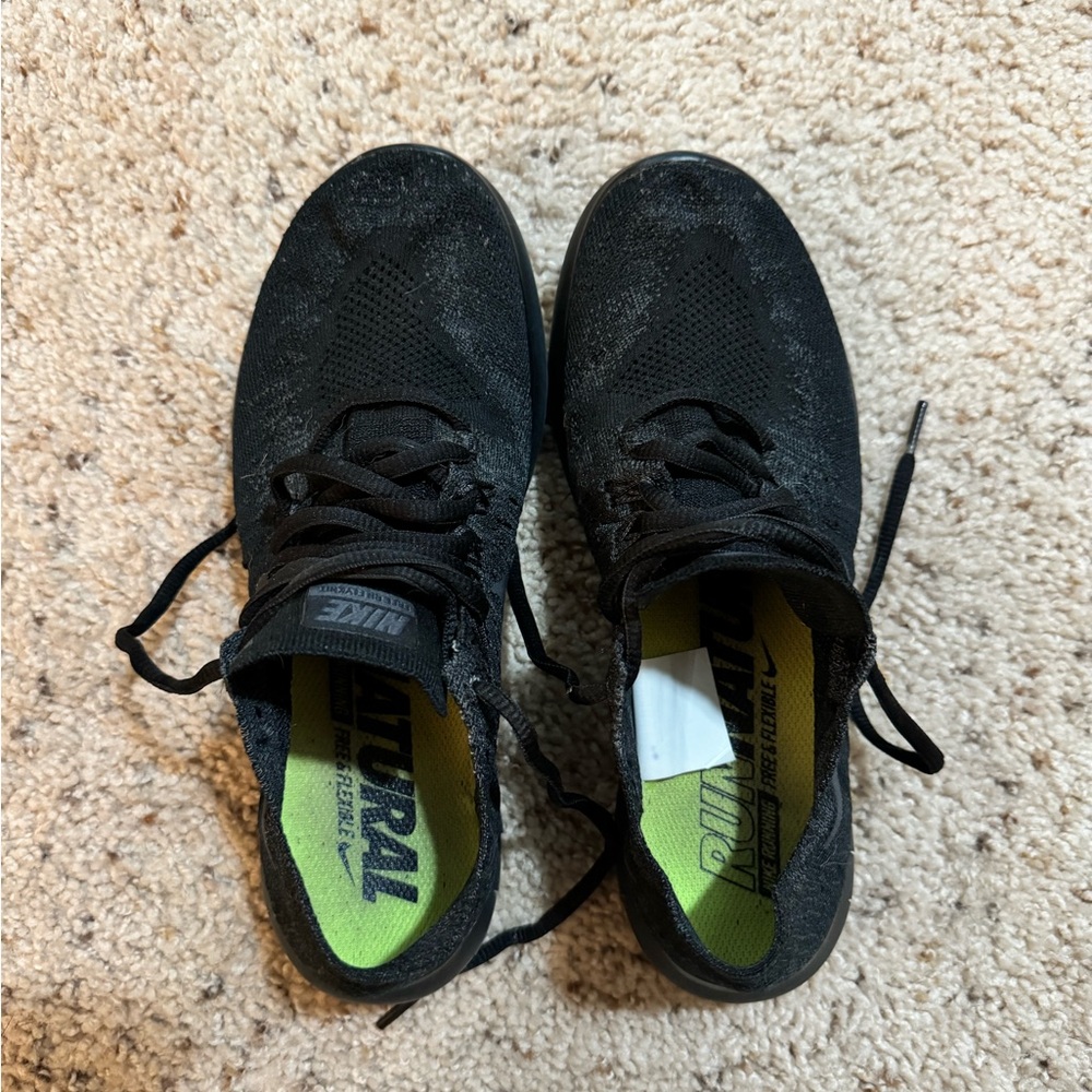 Nike - Picture 5 of 5